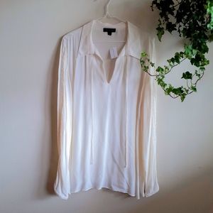 NWT Ann Taylor XL White Blouse